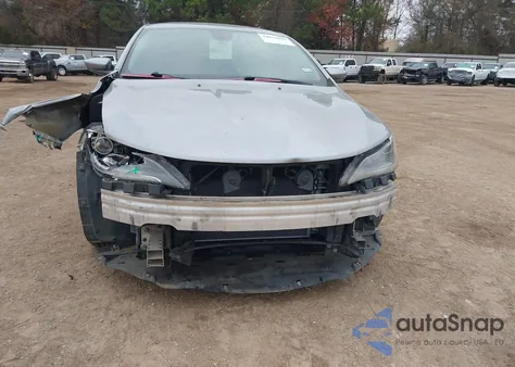 2015 Chrysler 200 Limited из США, поврежденный, VIN 1C3CCCABXFN598748